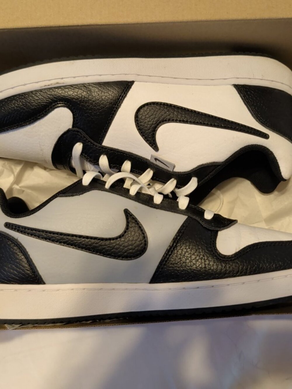 Nike Ebernon Low Premium White Black Mens 11 Sneakers Worn Once W Box